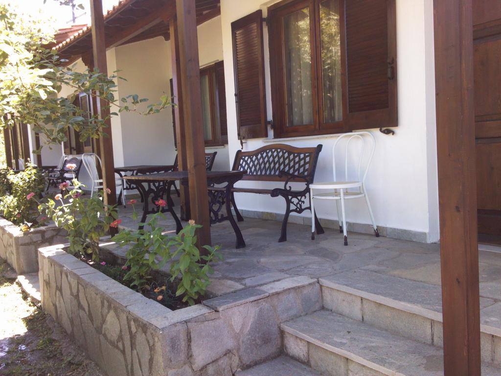 Asprovalta Rooms Kariotes Esterno foto